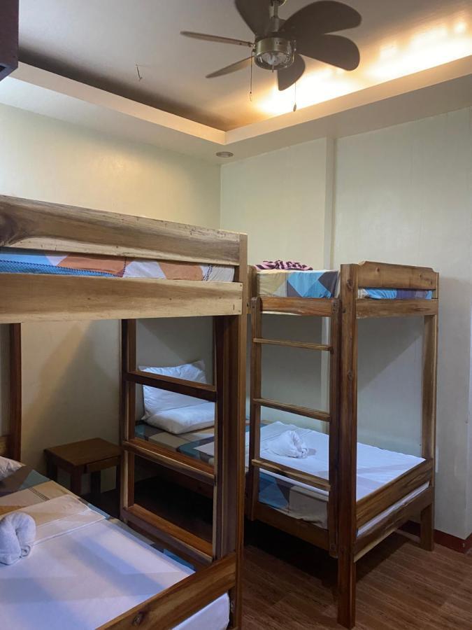 Seaslugs Travellers Inn El Nido Extérieur photo