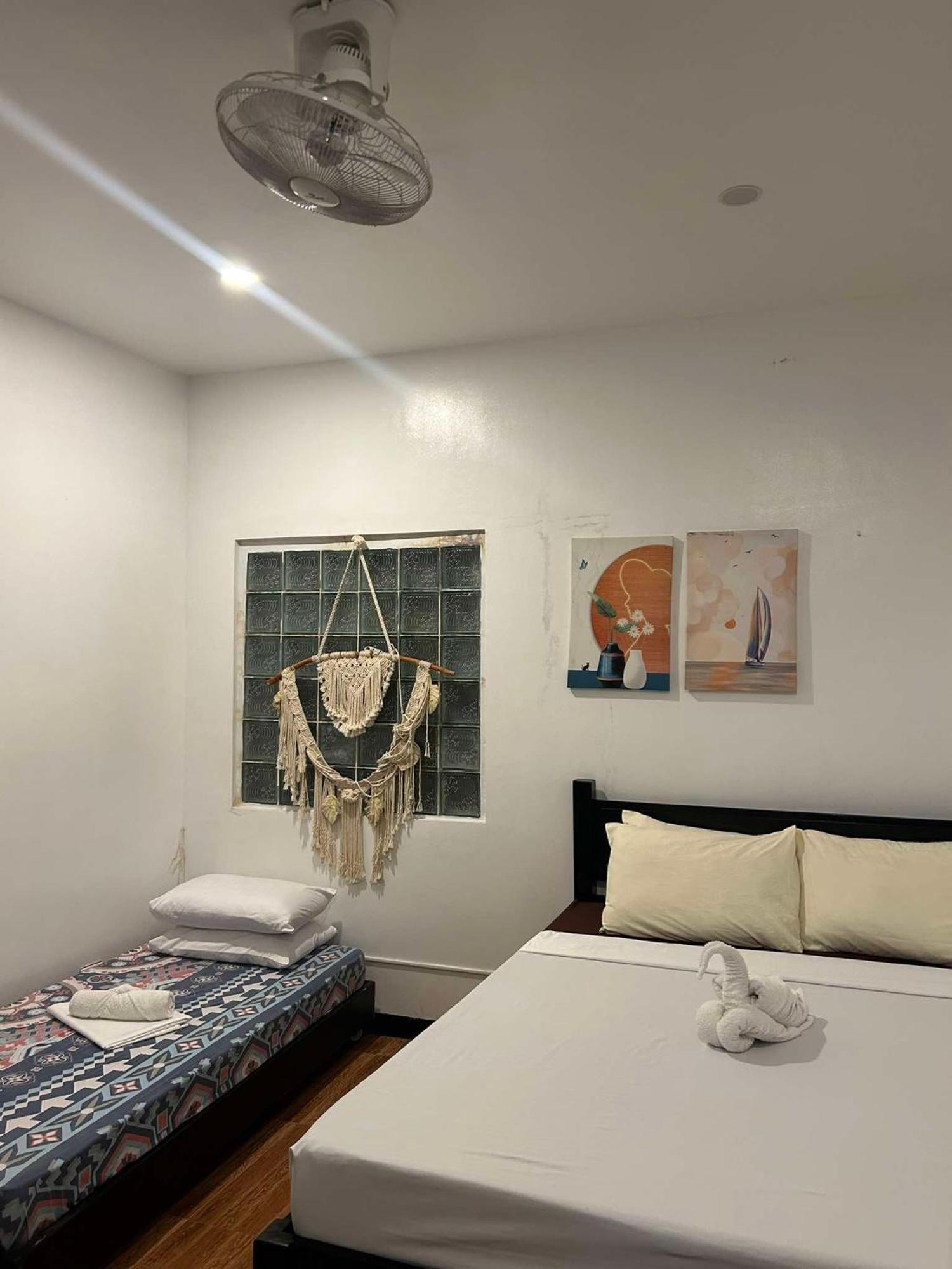 Seaslugs Travellers Inn El Nido Extérieur photo