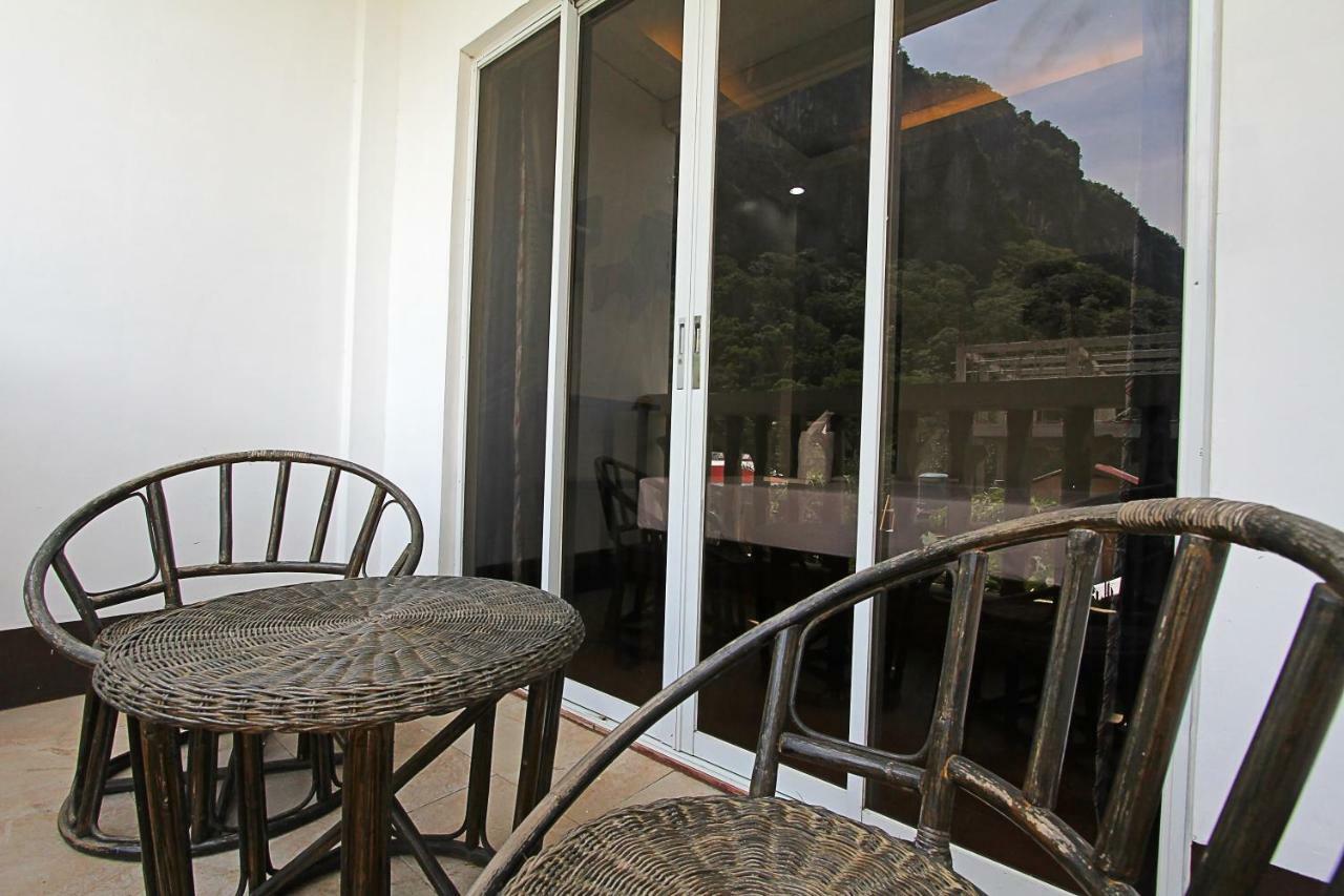Seaslugs Travellers Inn El Nido Extérieur photo